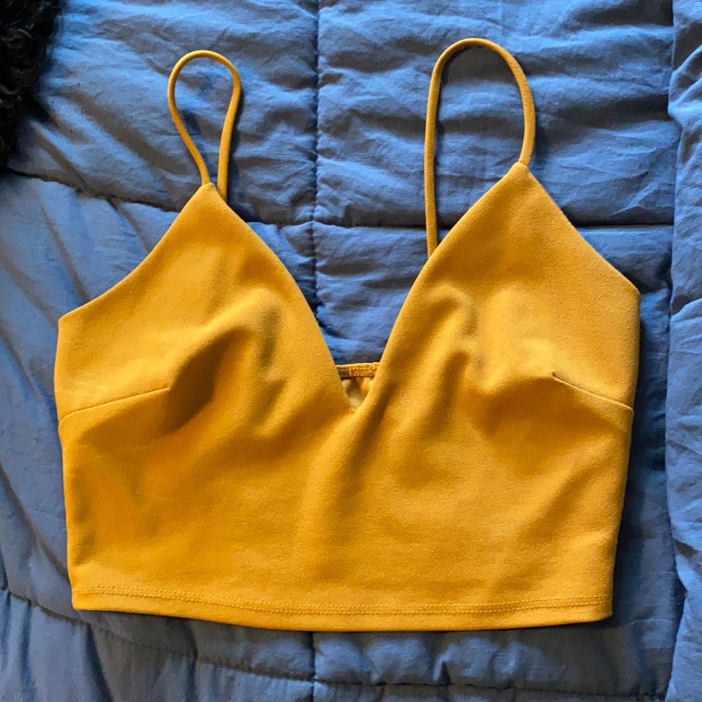 Cropped top